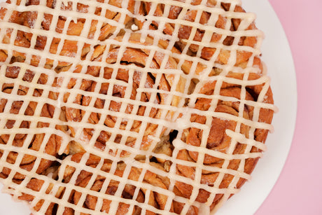 Giant cinnamon rol/cream cheese